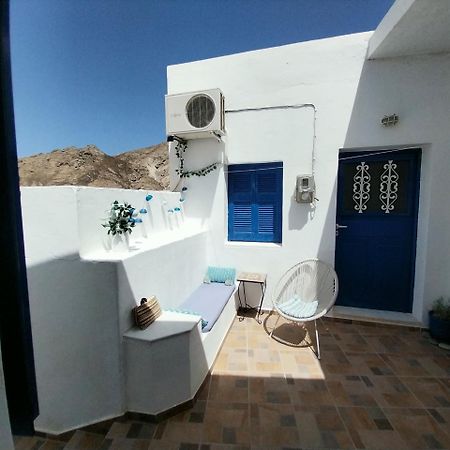 Cycladic House White And Blue In Kato Chora Villa Serifos Town Exterior foto