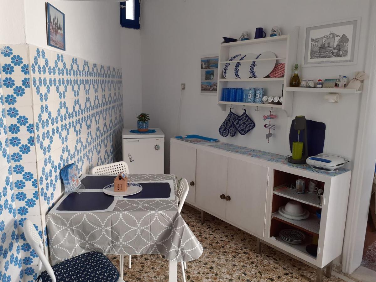 Cycladic House White And Blue In Kato Chora Villa Serifos Town Exterior foto